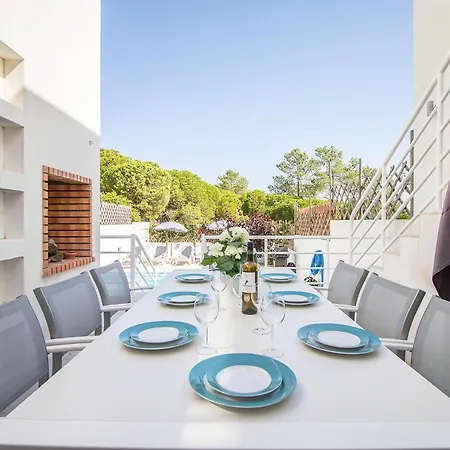 Granada By Algarve Holidays